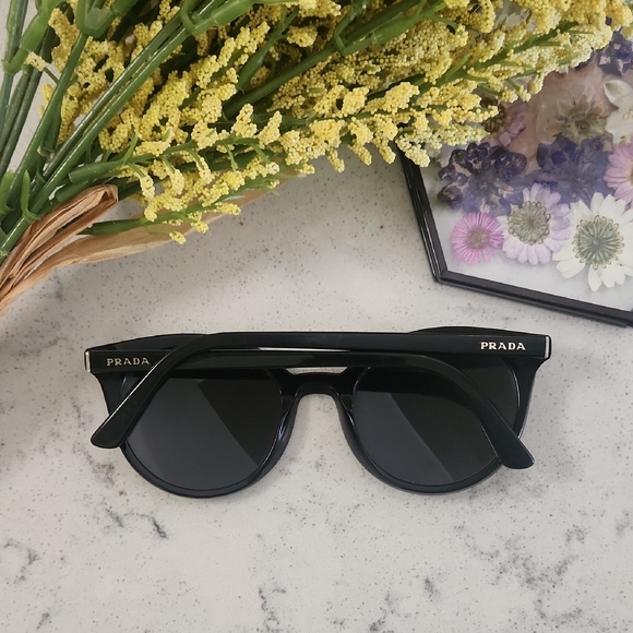 Prada Cat Eye Sunglasses - Picture 4 of 12